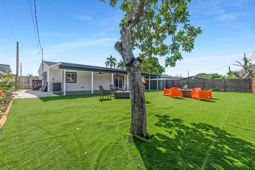 6941 Sheridan St, Hollywood, FL 33024 Photo