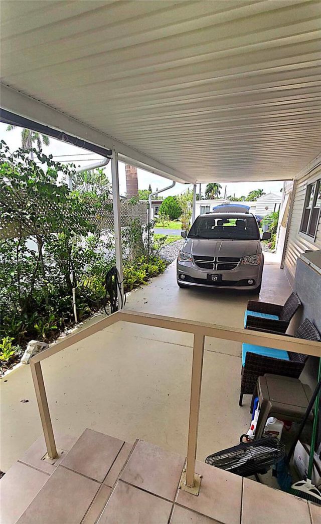 4208 S Shady Ln, Boynton Beach, FL 33436 Photo