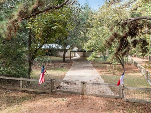 530 An County Road 1215, Grapeland, TX 75844