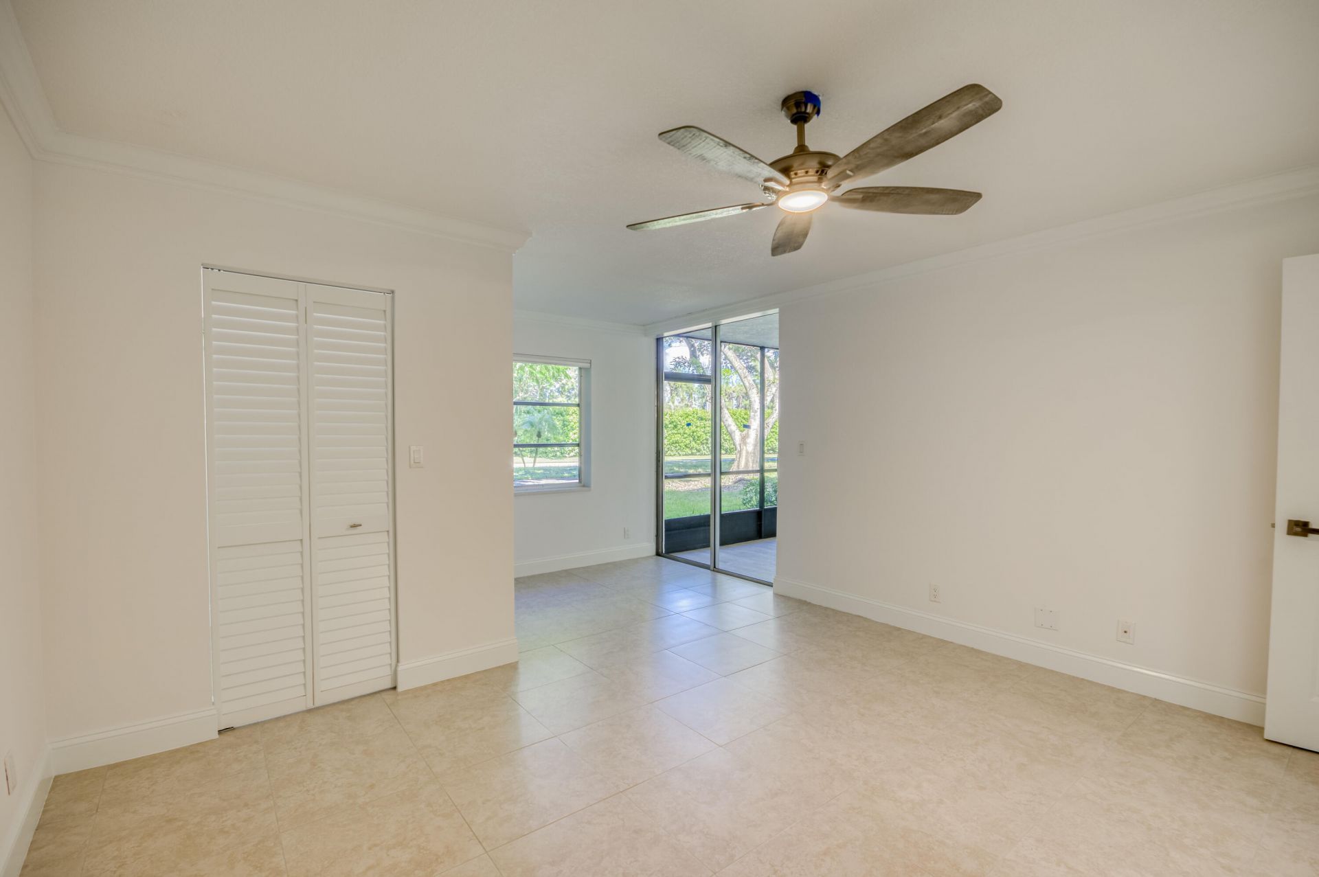 6865 Huntington Lane, Unit 105, Delray Beach, FL 33446 Photo