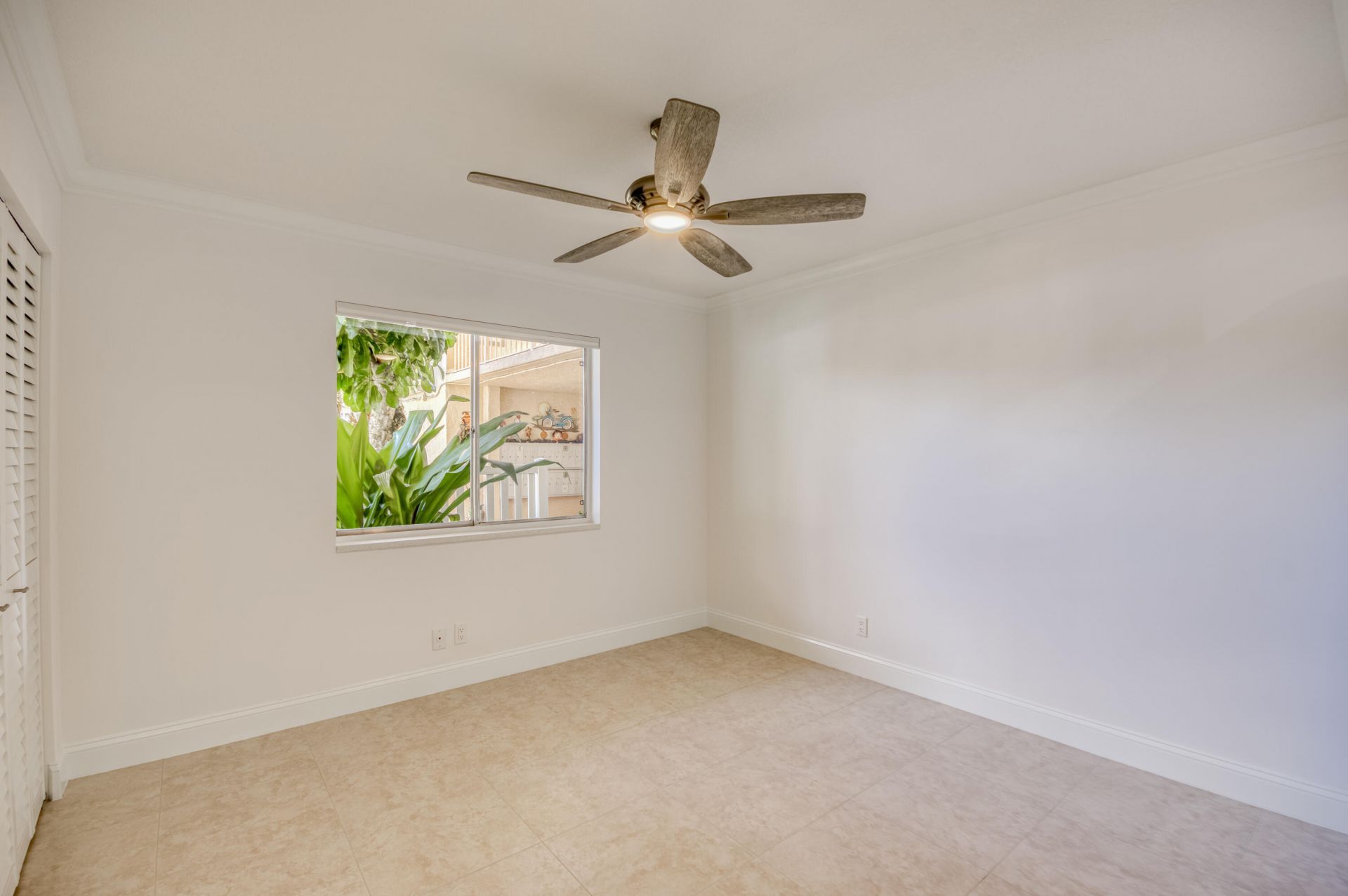 6865 Huntington Lane, Unit 105, Delray Beach, FL 33446 Photo