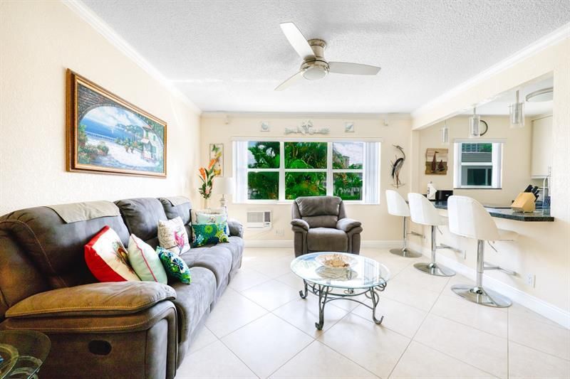 625 Orton Avenue, Unit 16, Fort Lauderdale, FL 33304 Main Photo