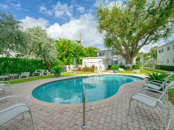 625 Orton Avenue, Unit 16, Fort Lauderdale, FL 33304