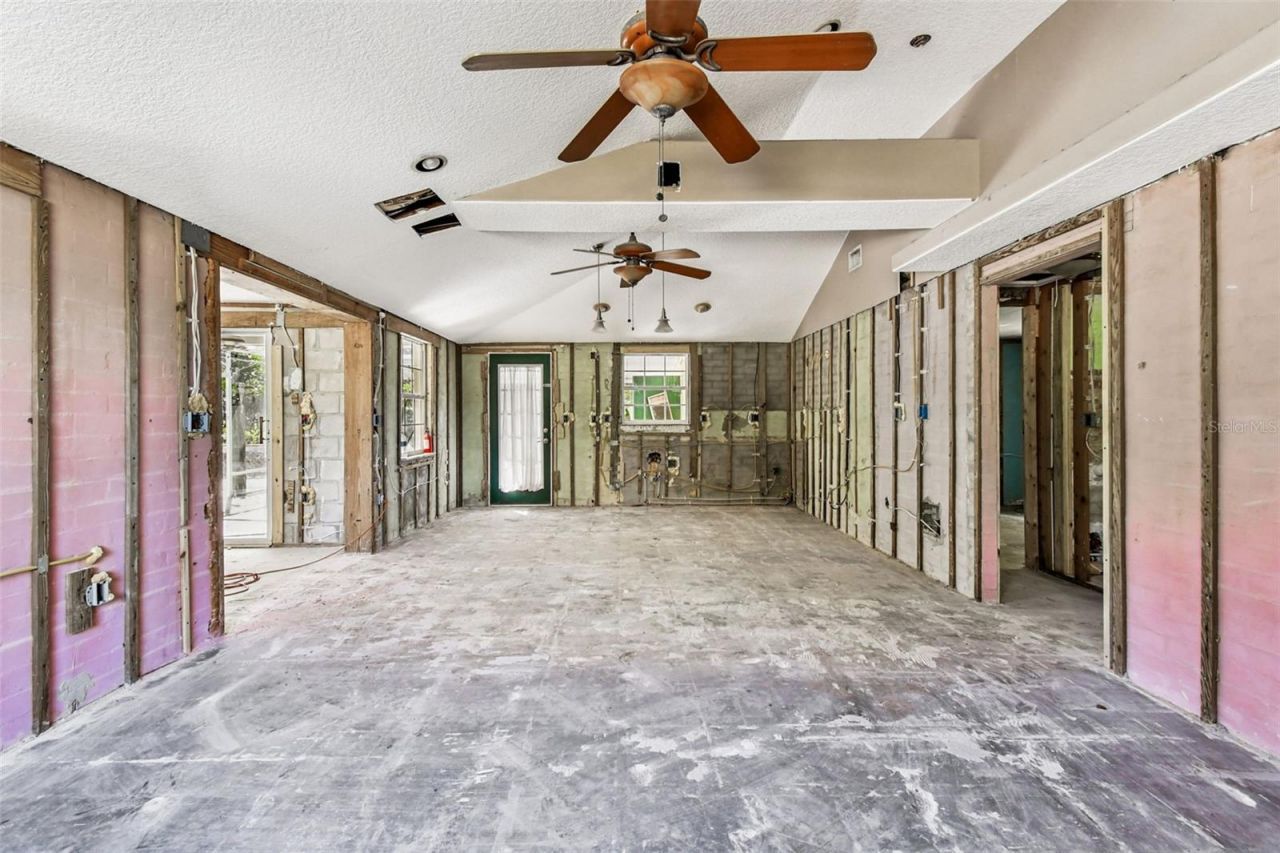 25 Michiana Drive, Terra Ceia, FL 34250 Photo