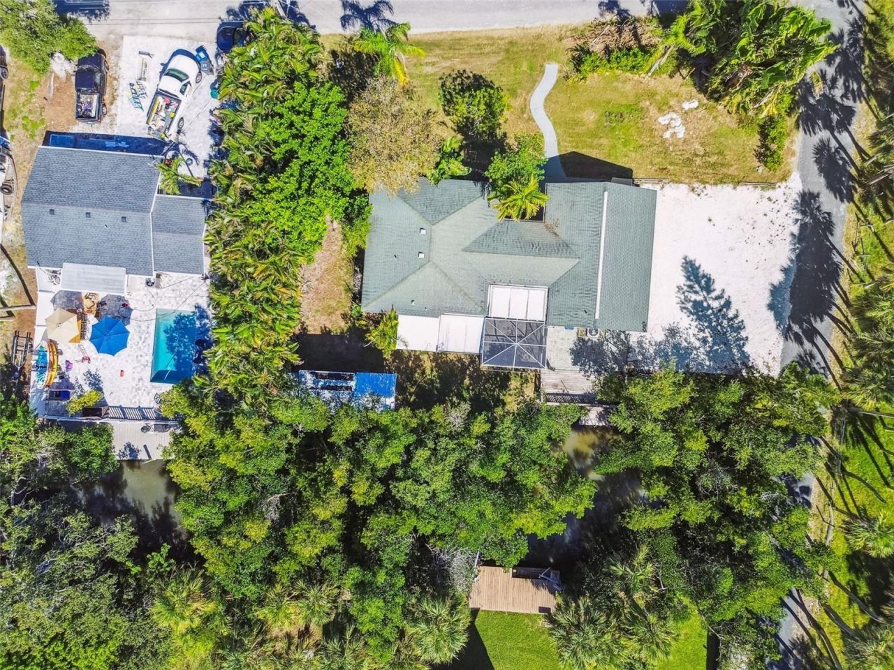 25 Michiana Drive, Terra Ceia, FL 34250 Photo