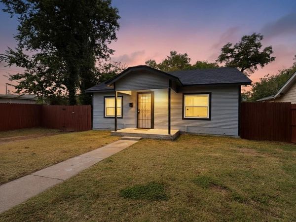 3515 Kenilworth Street, Dallas, TX 75201