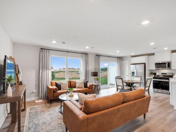 17588 Driscoll Place, Lakeville, MN 55044