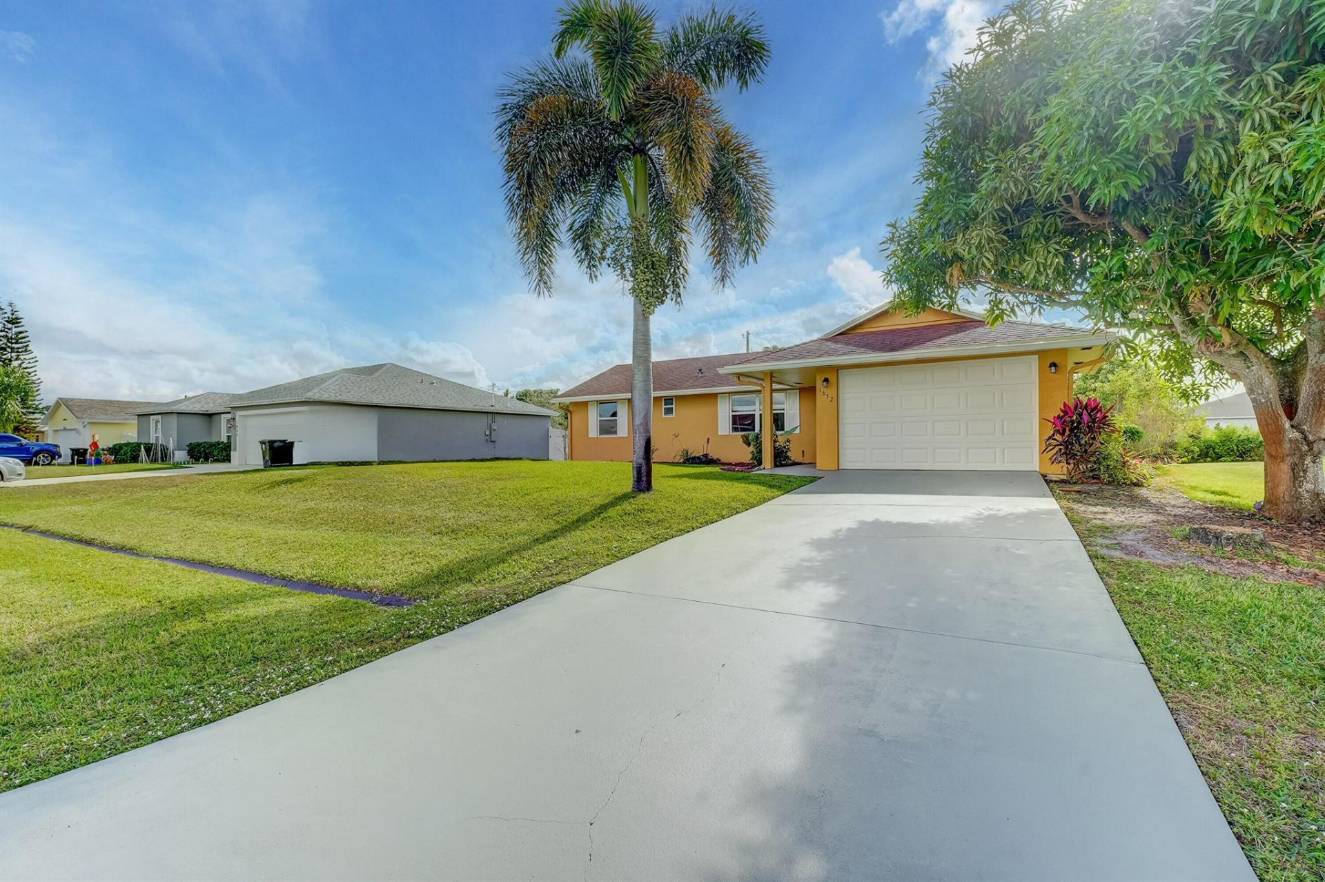 1652 SW Crawford Avenue, Port Saint Lucie, FL 34953 Photo