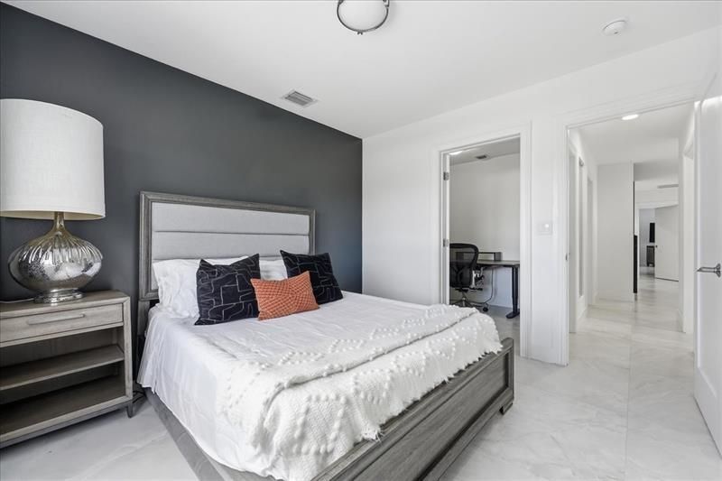 4331 W Tradewinds Avenue, Unit B, Fort Lauderdale, FL 33308 Photo