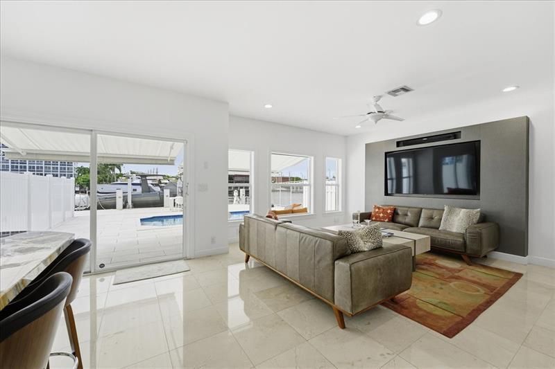 4331 W Tradewinds Avenue, Unit B, Fort Lauderdale, FL 33308 Photo