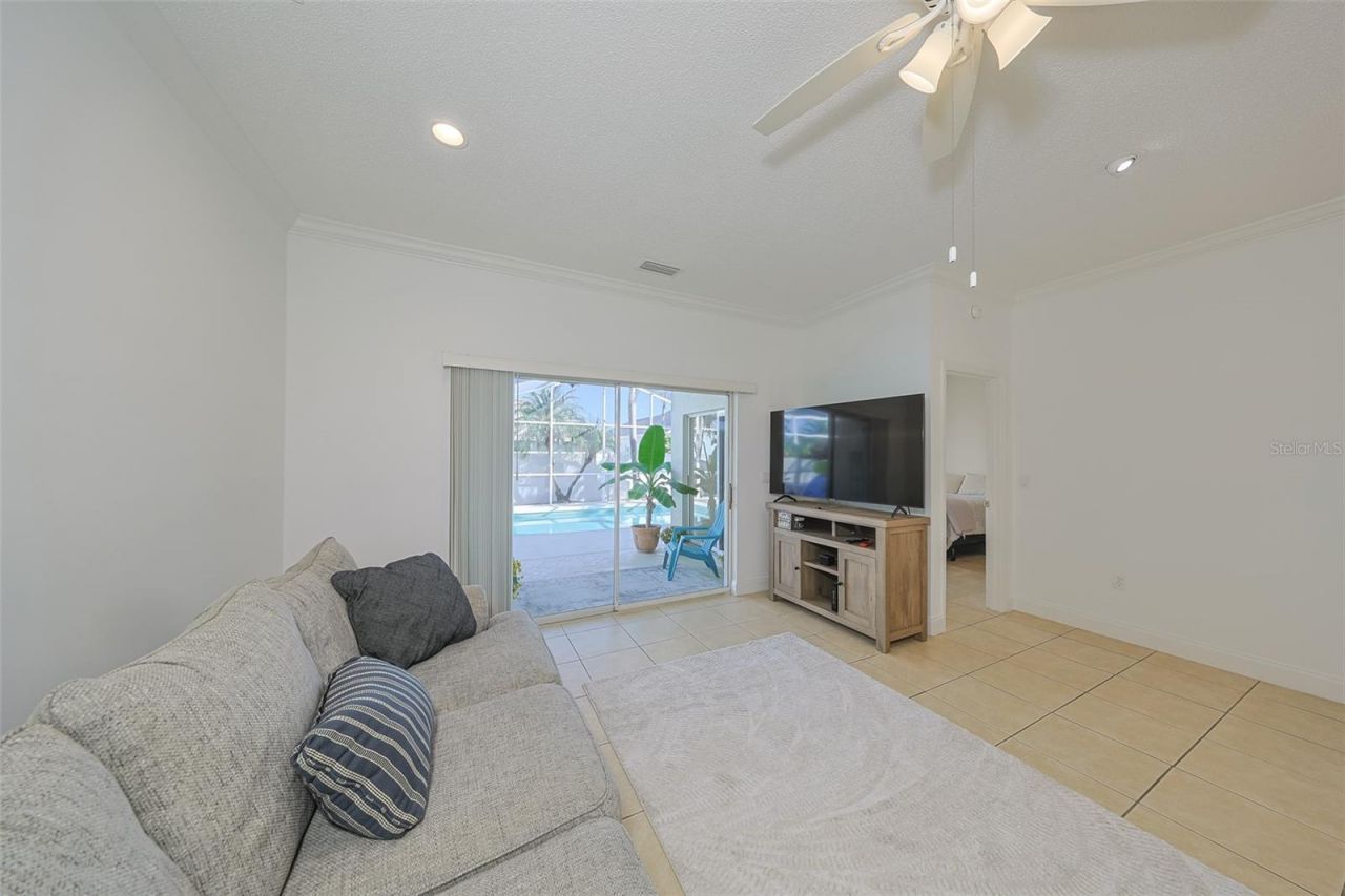 7113 52nd Drive E, Bradenton, FL 34203 Photo