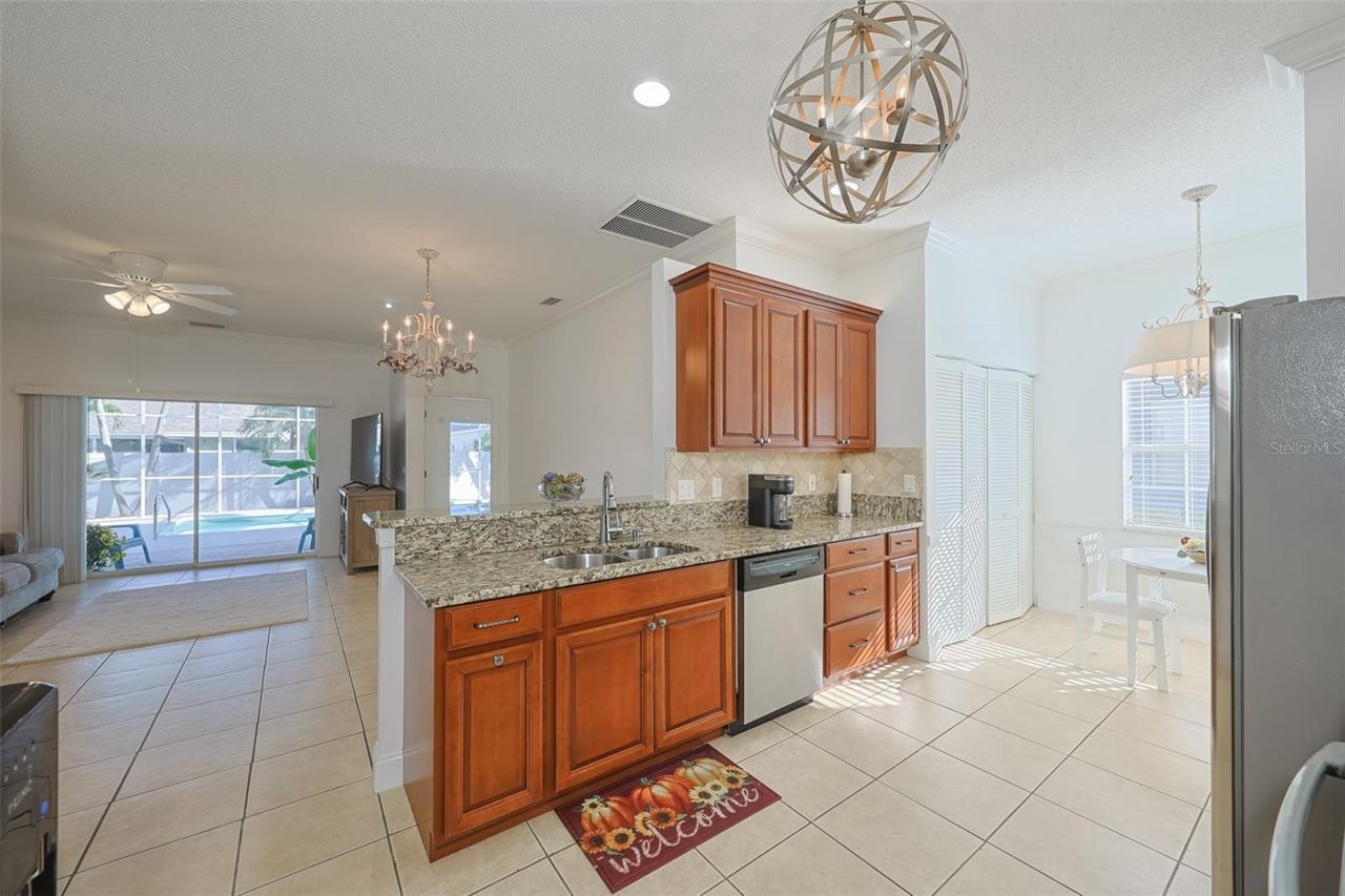 7113 52nd Drive E, Bradenton, FL 34203 Photo