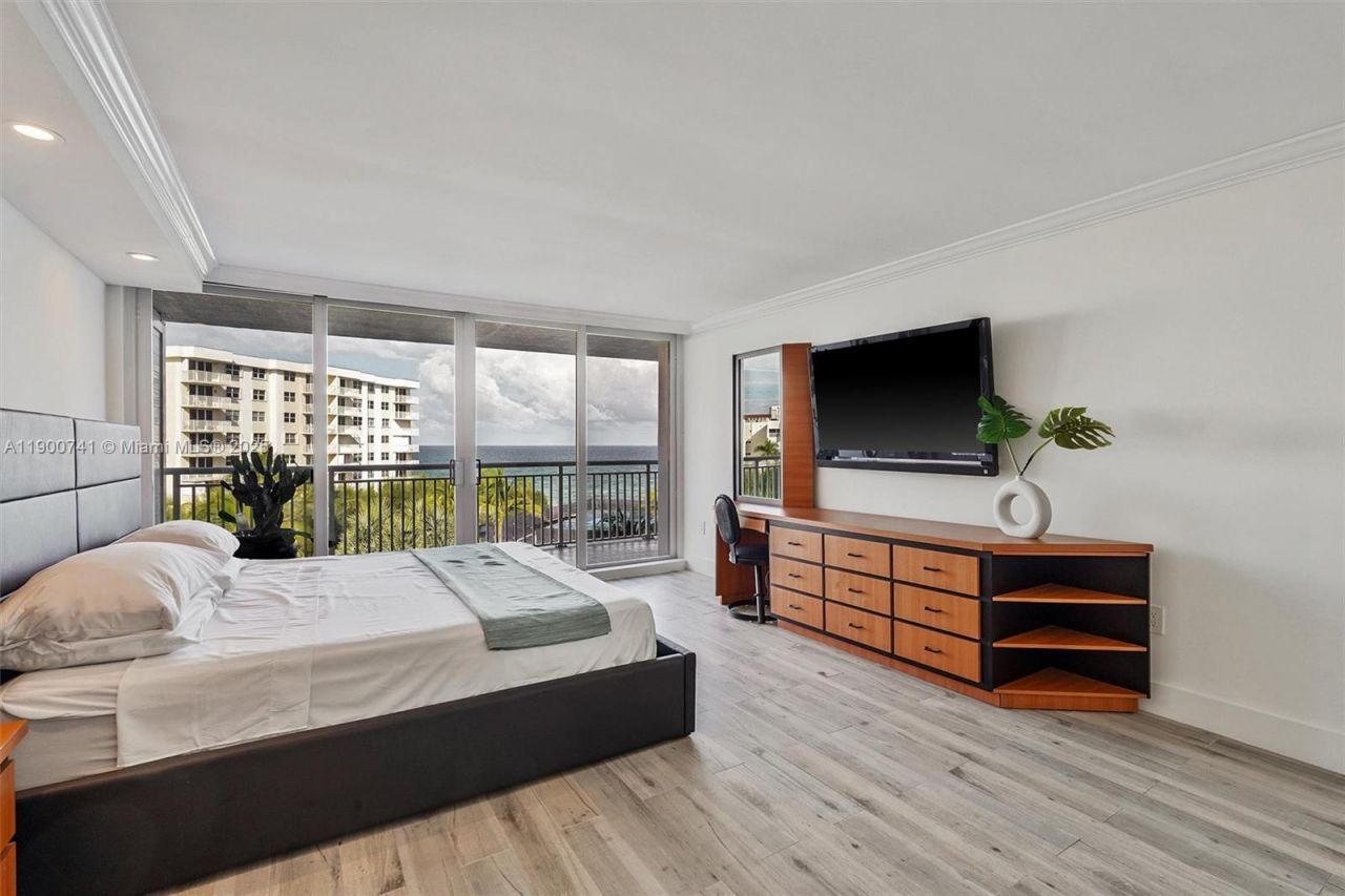 3546 S Ocean Blvd, Unit 623, South Palm Beach, FL 33480 Photo