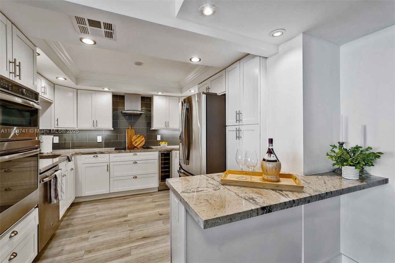 3546 S Ocean Blvd, Unit 623, South Palm Beach, FL 33480 Photo