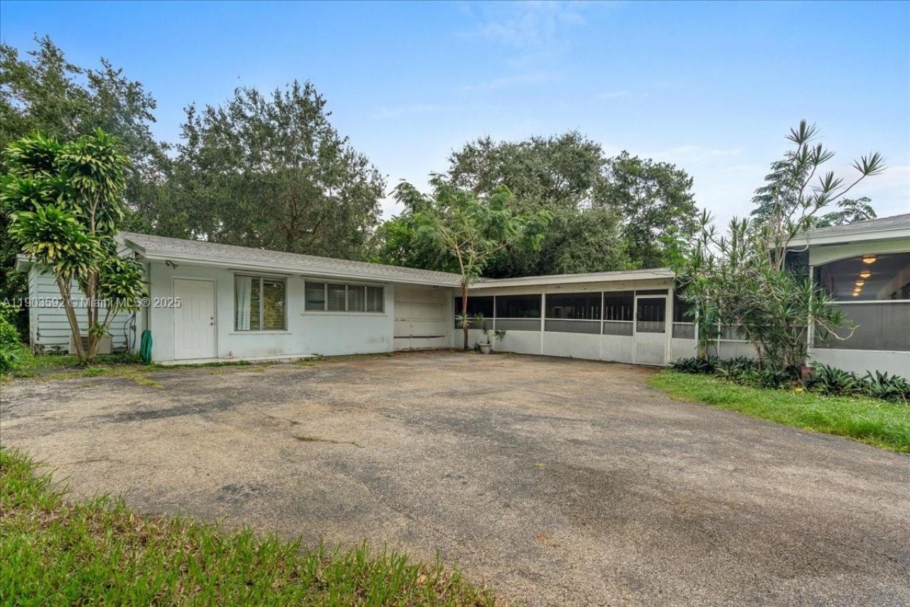 16955 SW 288th St, Homestead, FL 33030 Photo