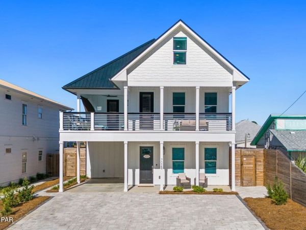 7028 Thomas Drive, Panama City Beach, FL 32408