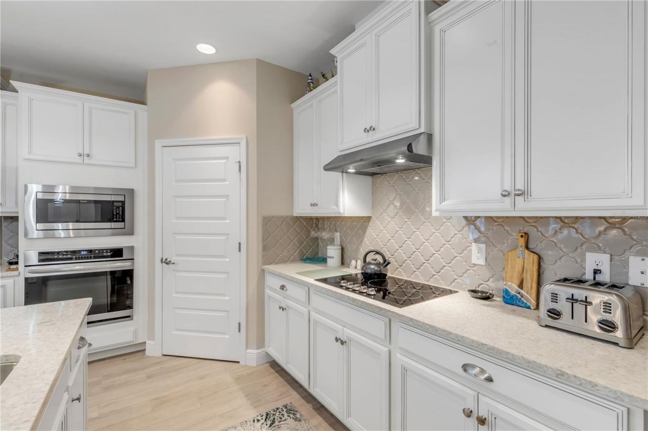 206 Venetian Palms Boulevard, New Smyrna Beach, FL 32168 Photo