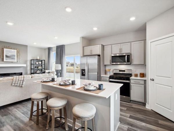 985 Stone Creek Drive, Jordan, MN 55352