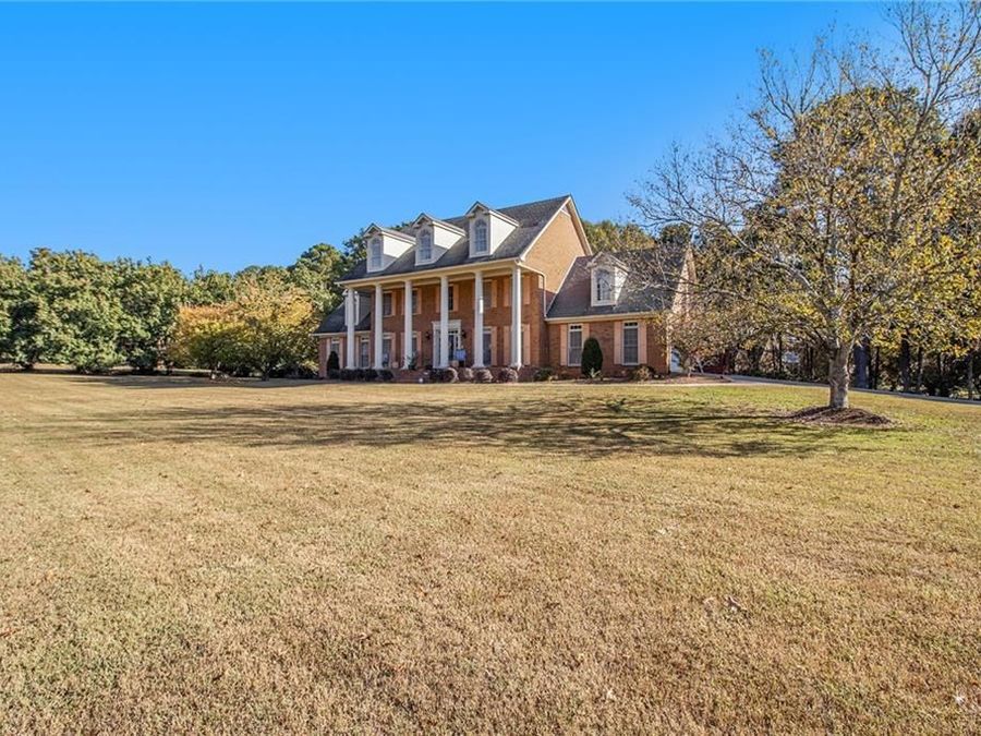 Property Image 4