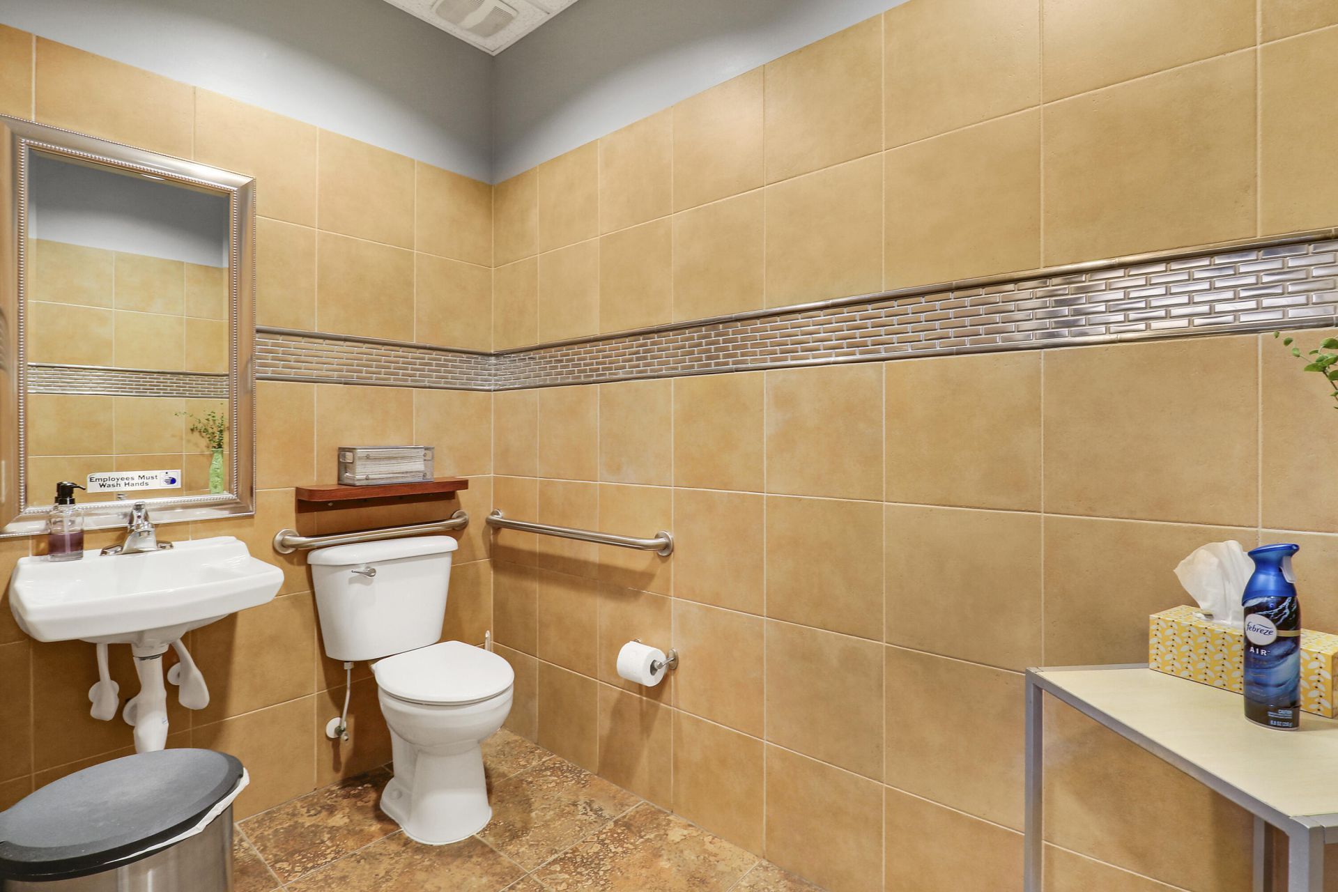 266 NW Peacock Boulevard, Unit 104, Port Saint Lucie, FL 34986 Photo