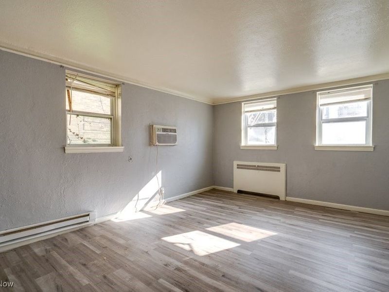 2812 E 130th Street, Cleveland, OH 44120 Photo 16