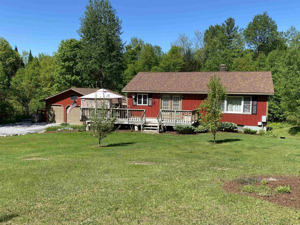 2016 Hinman Settler Road, Derby, VT 05829
