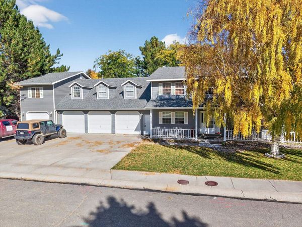 6246 Fruitwood, Pocatello, ID 83204