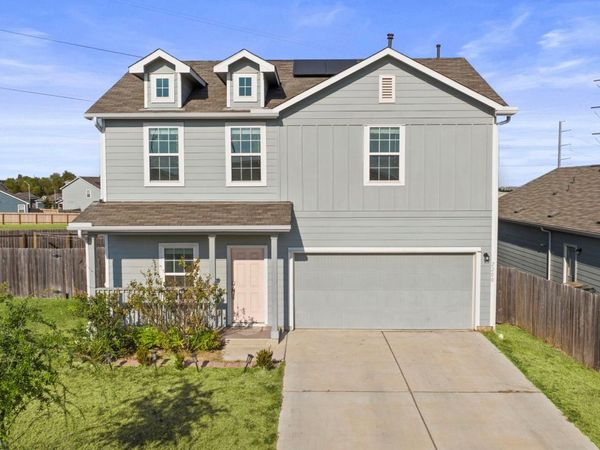 2200 Forgetmenot LN, Pflugerville, TX 78660