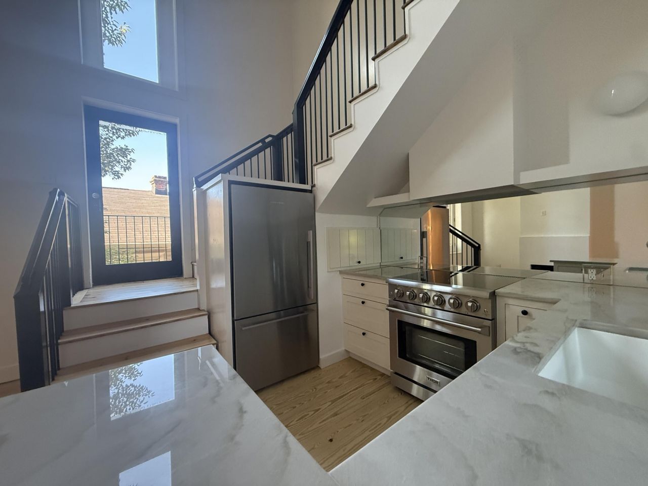 2 Francis Street Photo 21