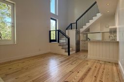 2 Francis Street photo 4