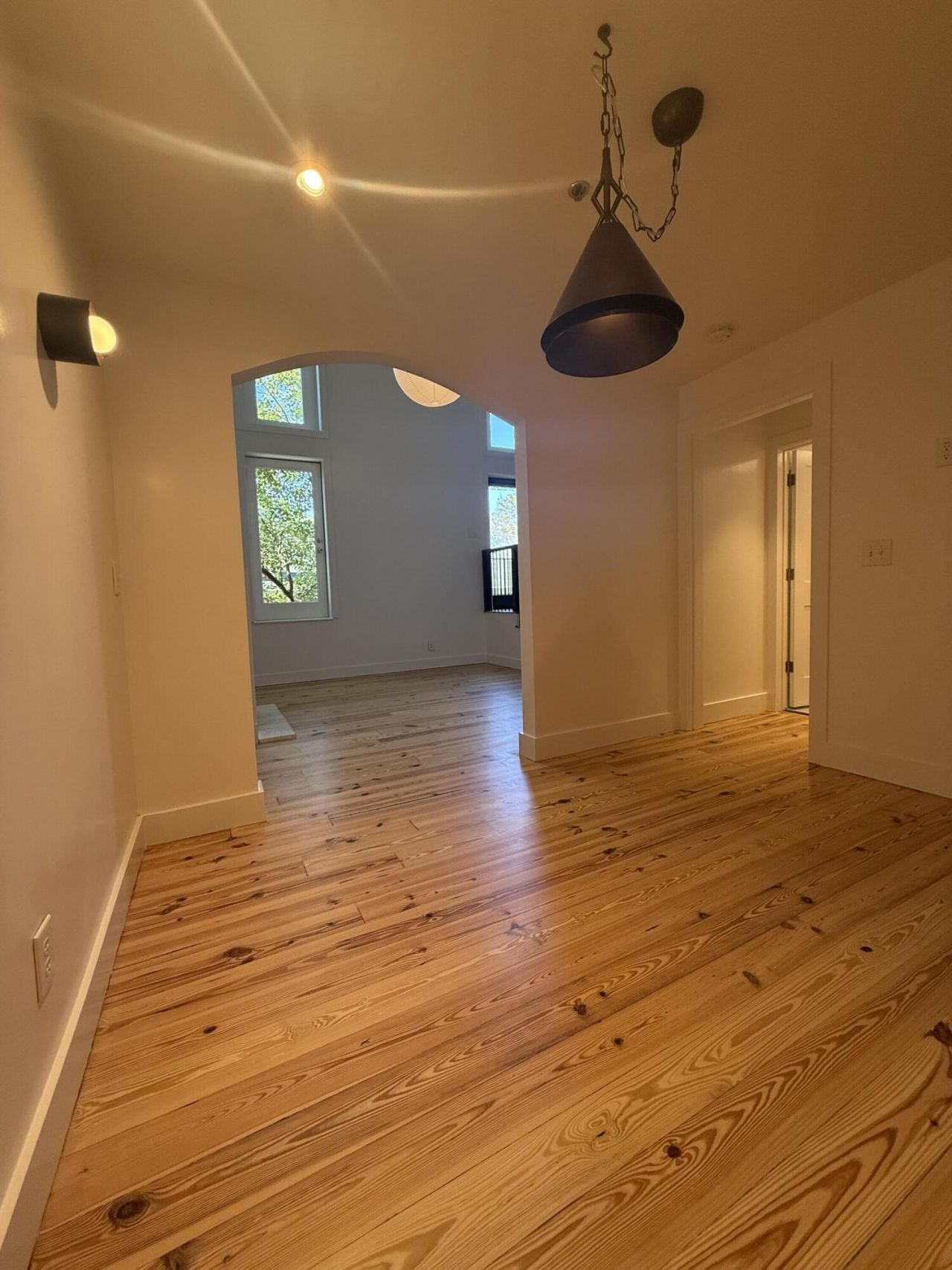 2 Francis Street Photo 8