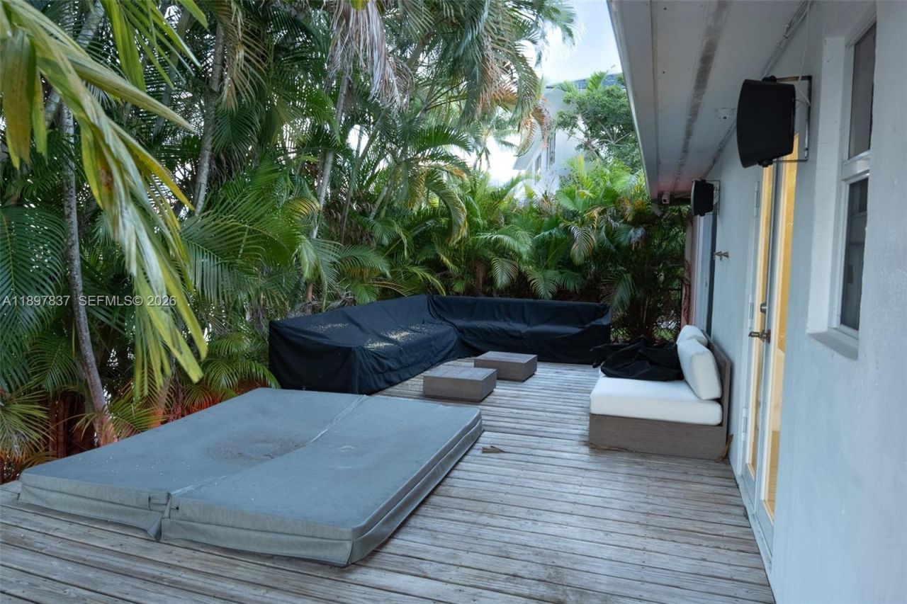 1321 Tangelo Isle, Fort Lauderdale, FL 33315 Photo