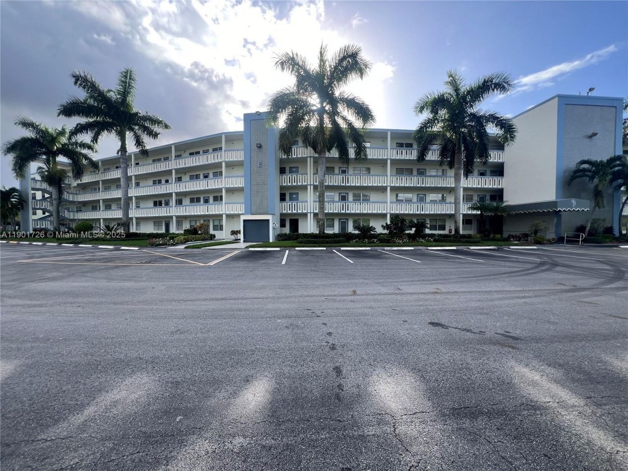 3089 E Yarmouth E, Unit 3089, Boca Raton, FL 33434 Photo