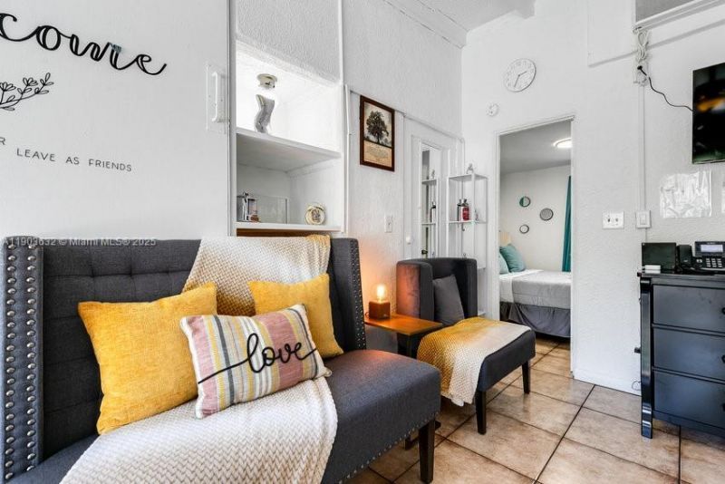 Please Call For Address, Unit 4, Hollywood, FL 33020 Photo