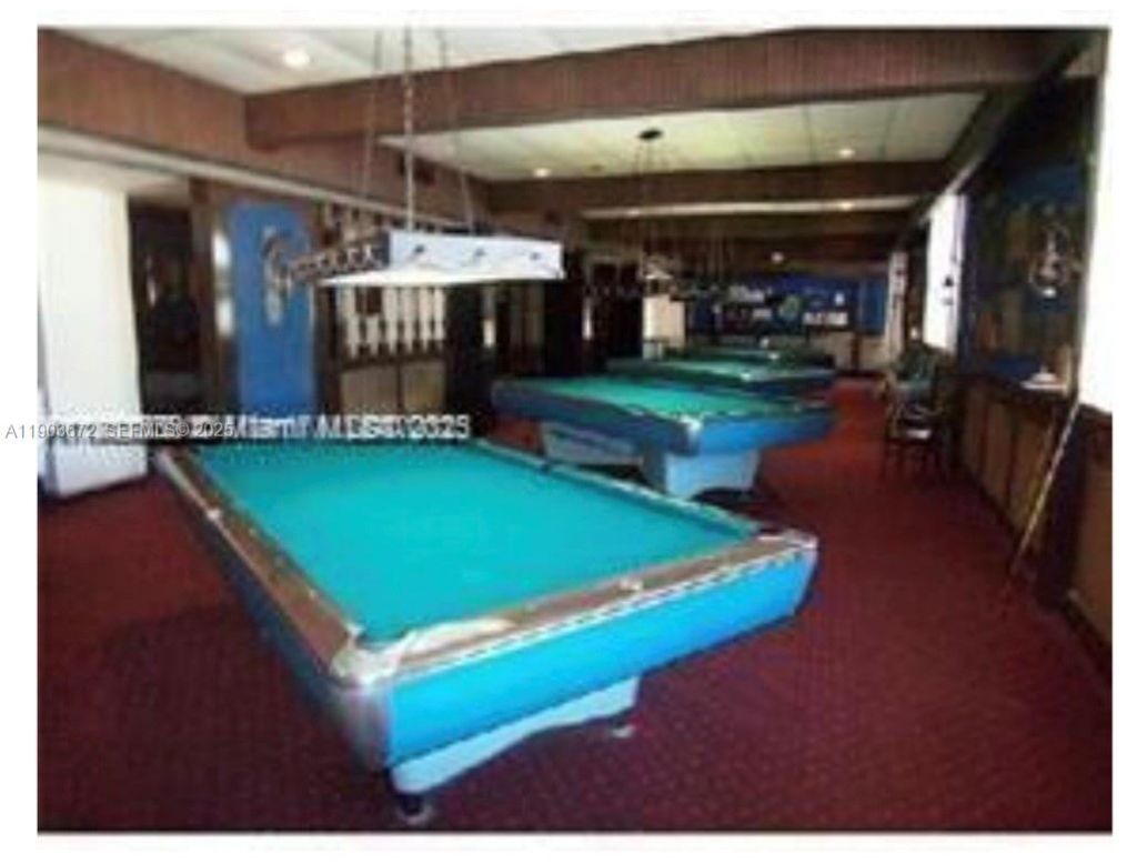 2910 Point East Dr, Unit M610, Aventura, FL 33160 Photo