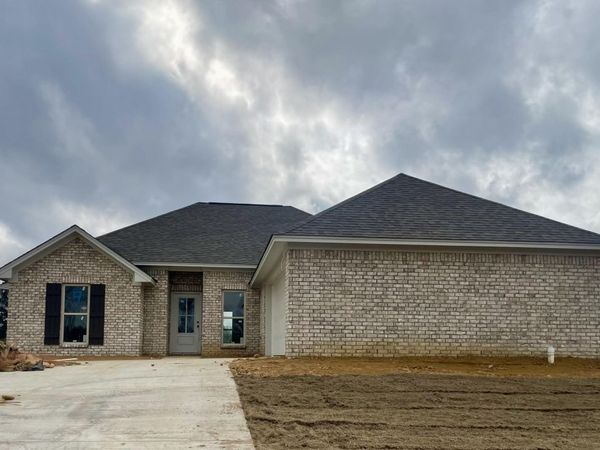 569 Patrick Farms Drive, Pearl, MS 39208