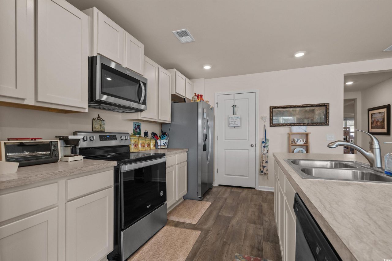 203 Golden Bear Circle Photo 12