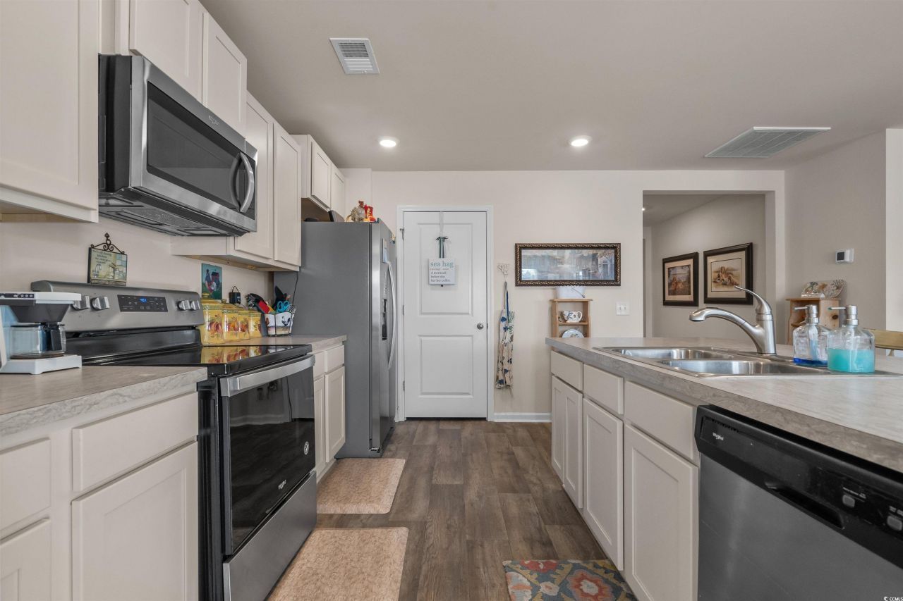 203 Golden Bear Circle Photo 13