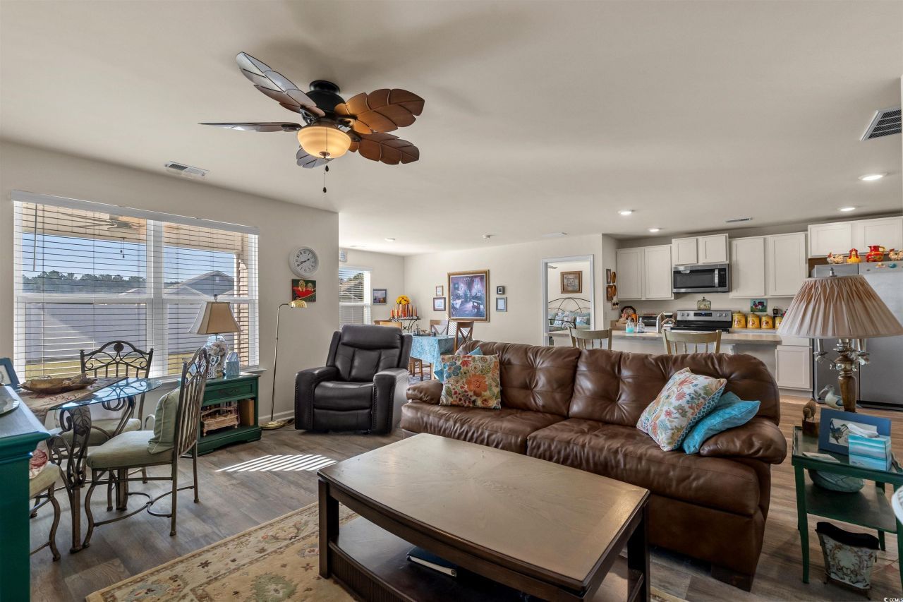 203 Golden Bear Circle Photo 18