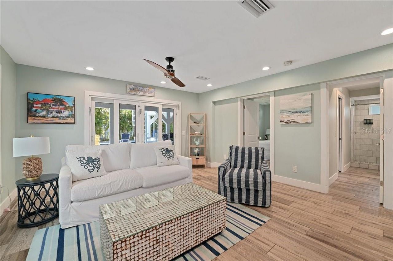 111 Cedar Avenue, Anna Maria, FL 34216 Photo