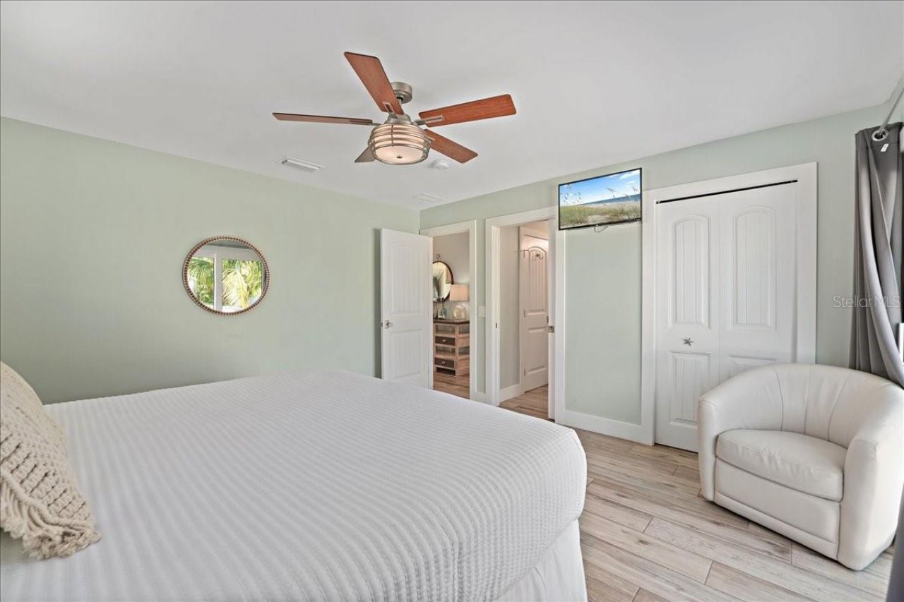 111 Cedar Avenue, Anna Maria, FL 34216 Photo