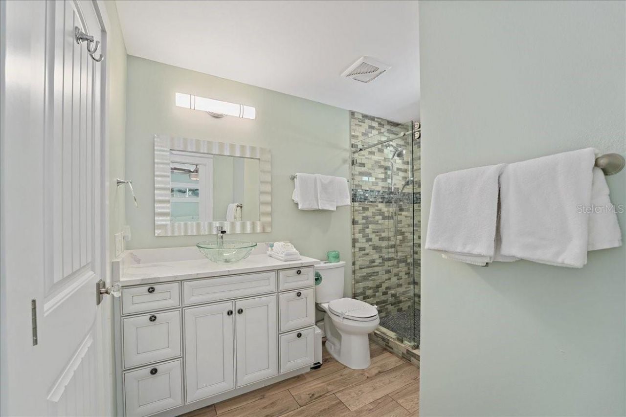 111 Cedar Avenue, Anna Maria, FL 34216 Photo