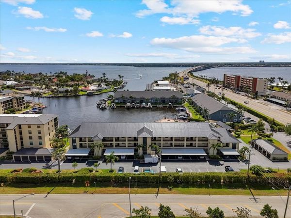 4719 SE 17TH PLACE, Unit 208, CAPE CORAL, FL 33904