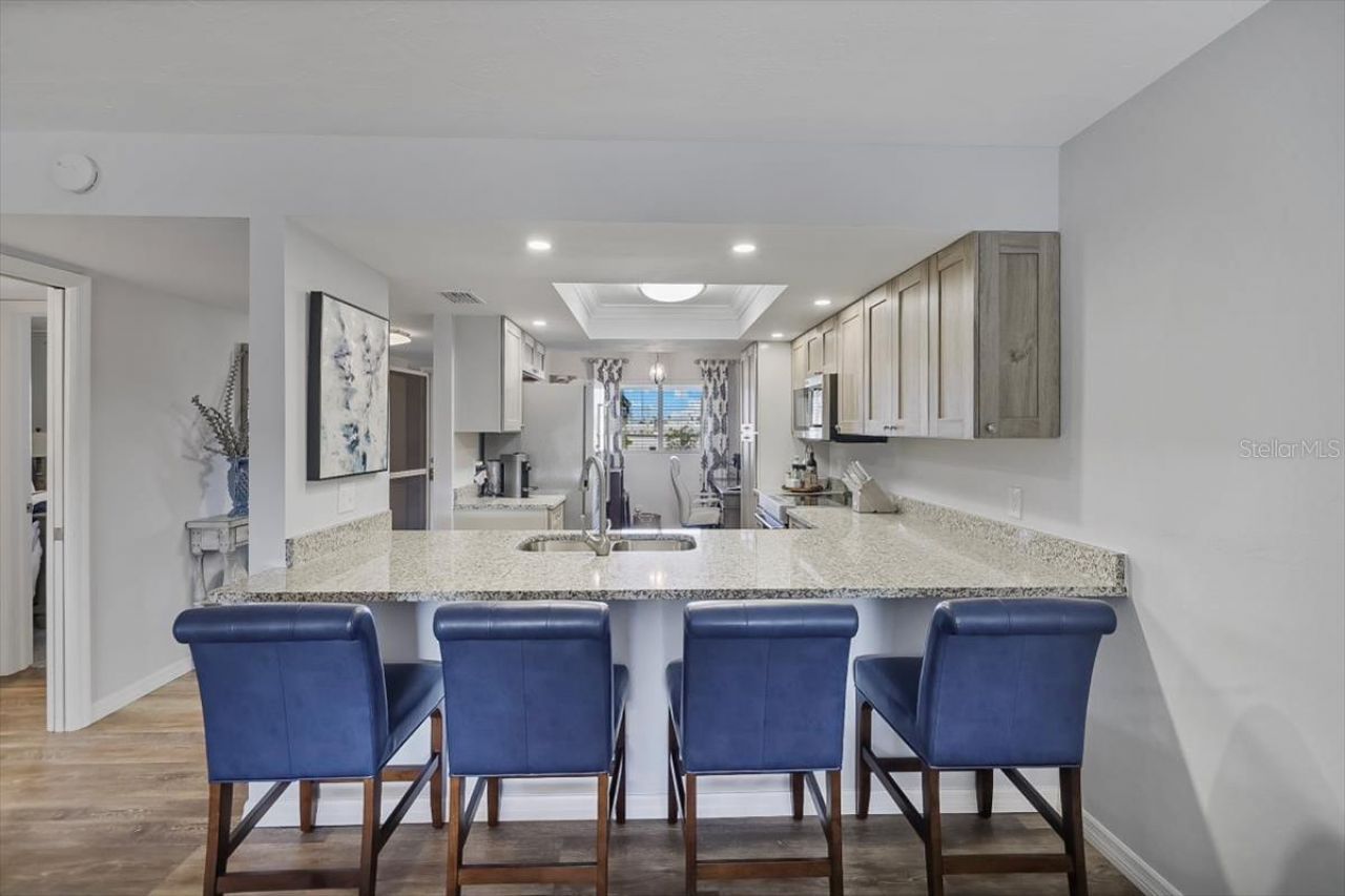 4719 SE 17th Place, Unit 208, Cape Coral, FL 33904 Photo