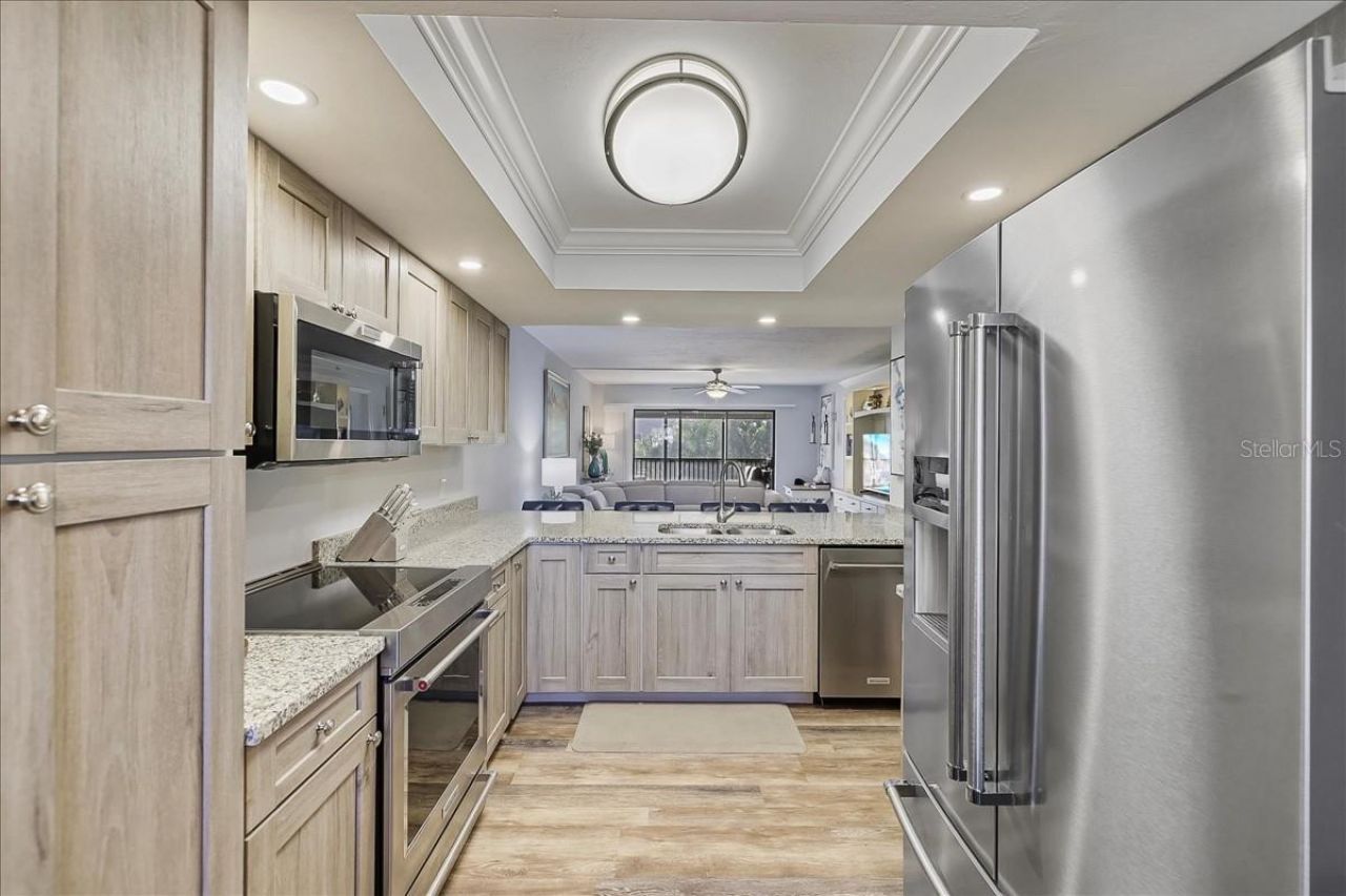 4719 SE 17th Place, Unit 208, Cape Coral, FL 33904 Photo