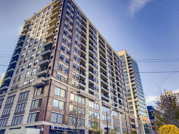 451 W Huron Street, Chicago, IL 60654