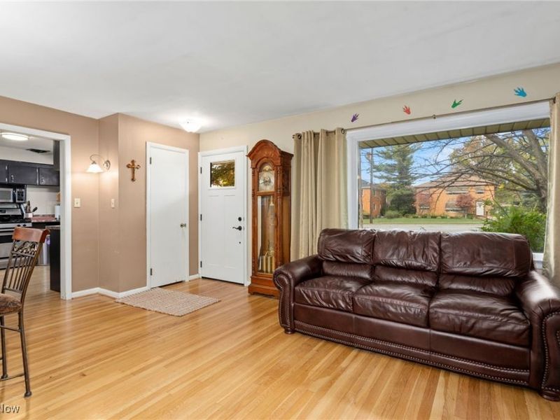 20147 Hilliard Boulevard, Rocky River, OH 44116 Photo 11