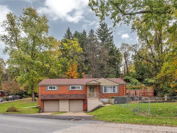 20 Broadhead Ave, Crafton, PA 15205