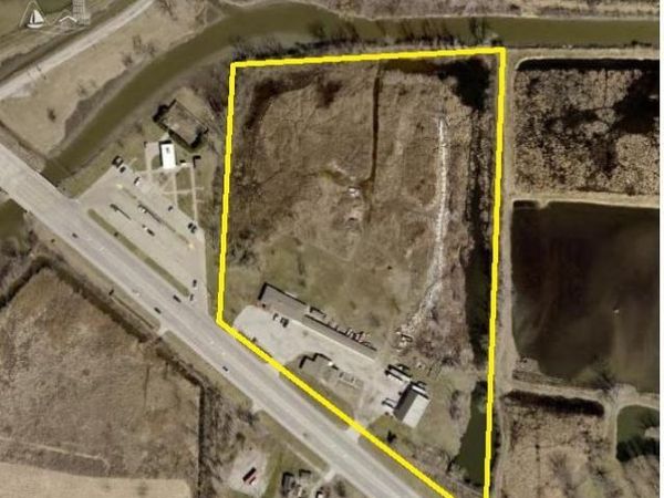 4245 W Lakeshore Drive, Port Clinton, OH 43452