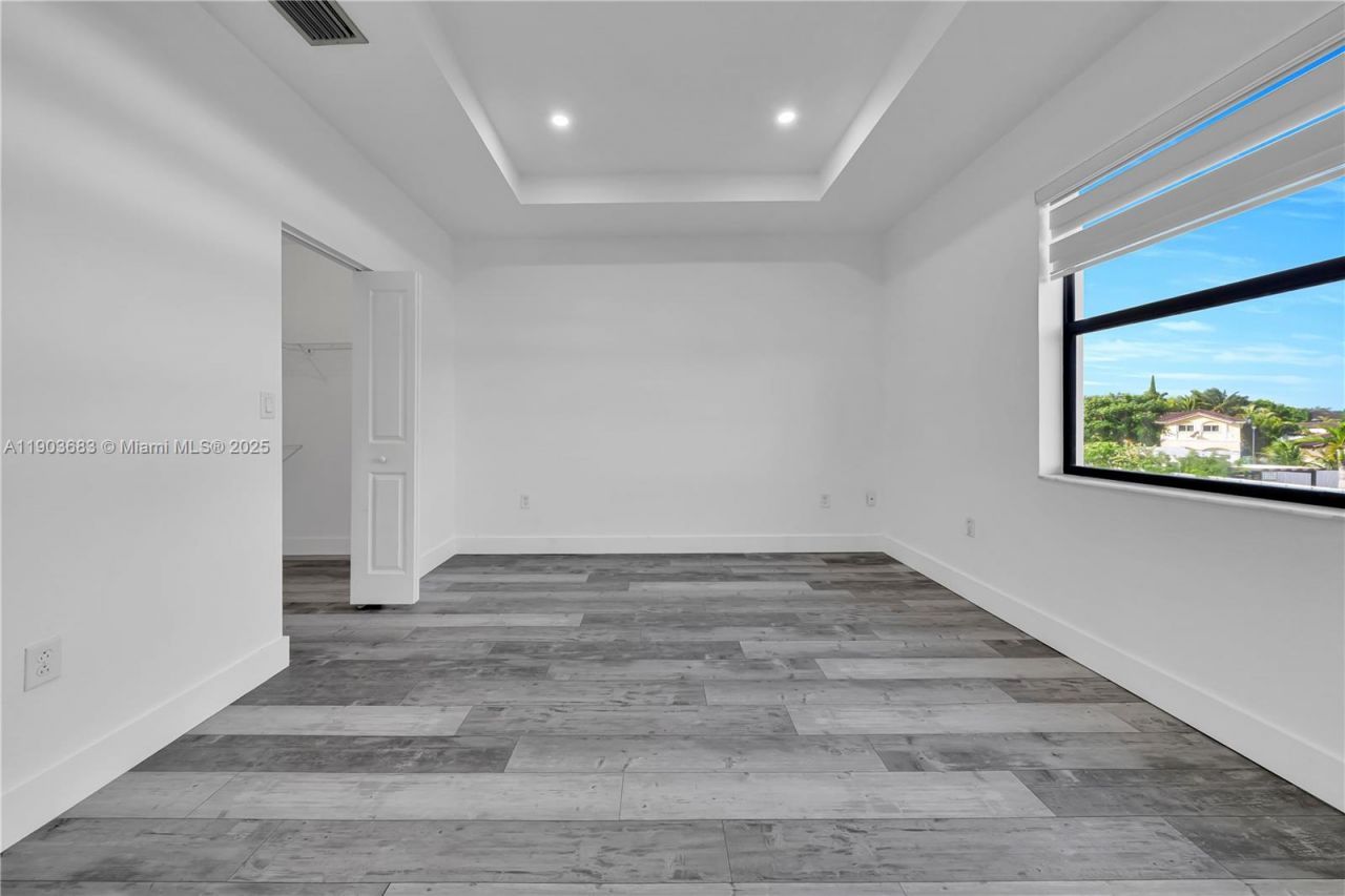 18320 SW 148th Rd, Miami, FL 33187 Photo